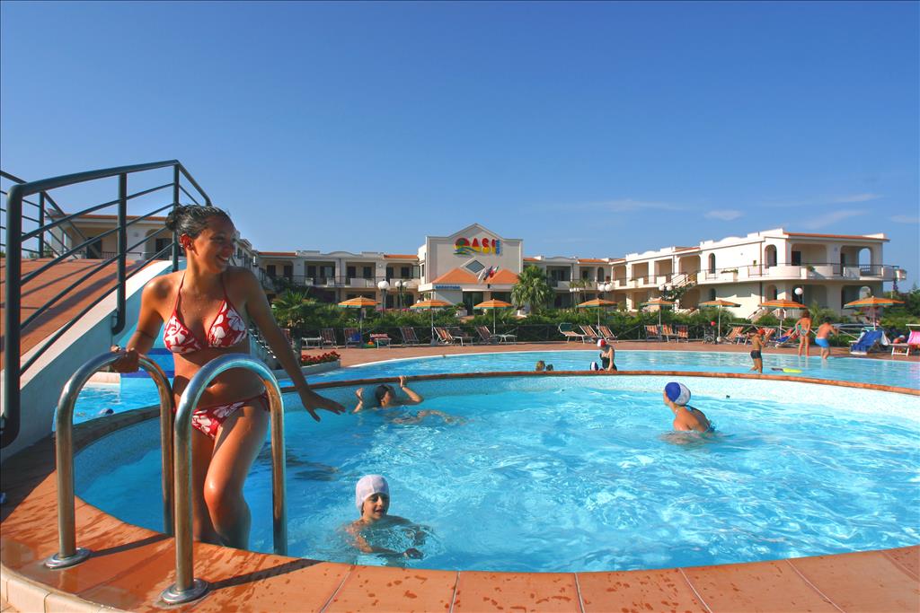Hotel Oasi Club - Piscina