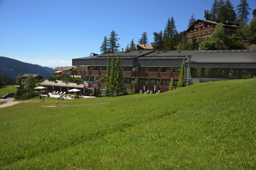 Hotel Obereggen - Esterno