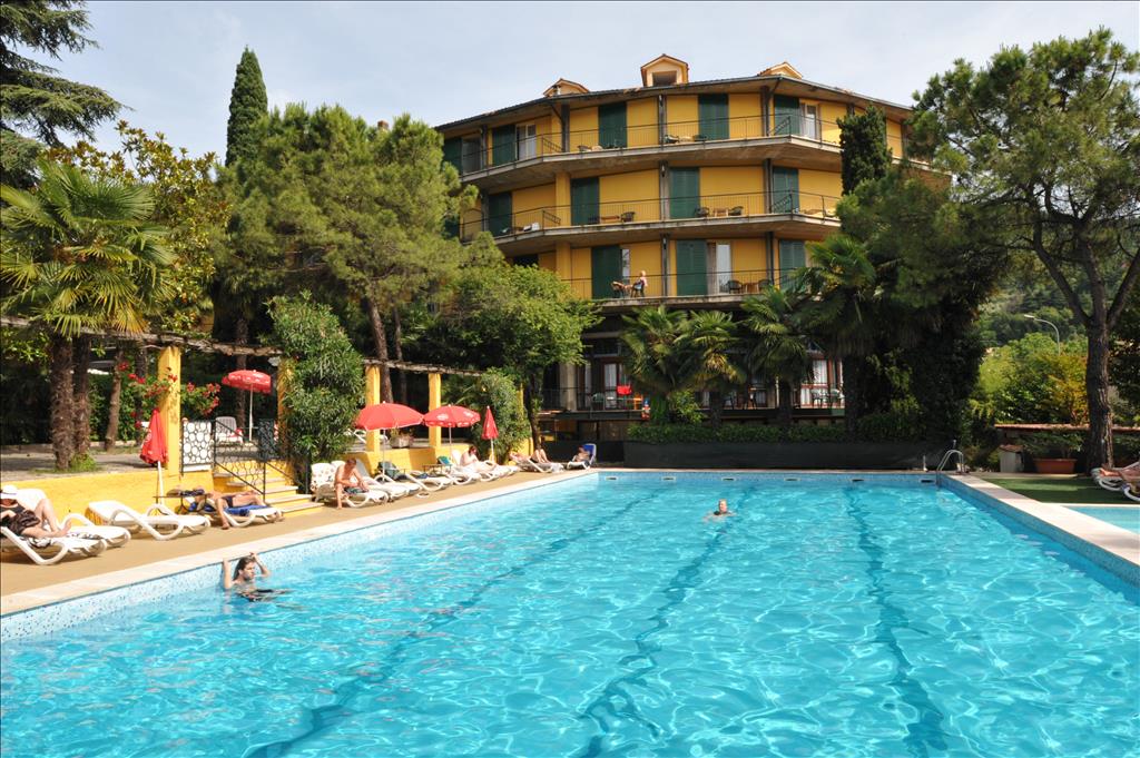 Hotel Palme - Garda