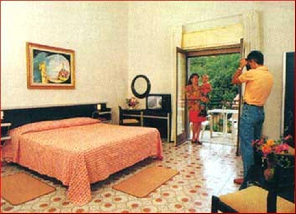 Hotel Parco delle rose - Camera