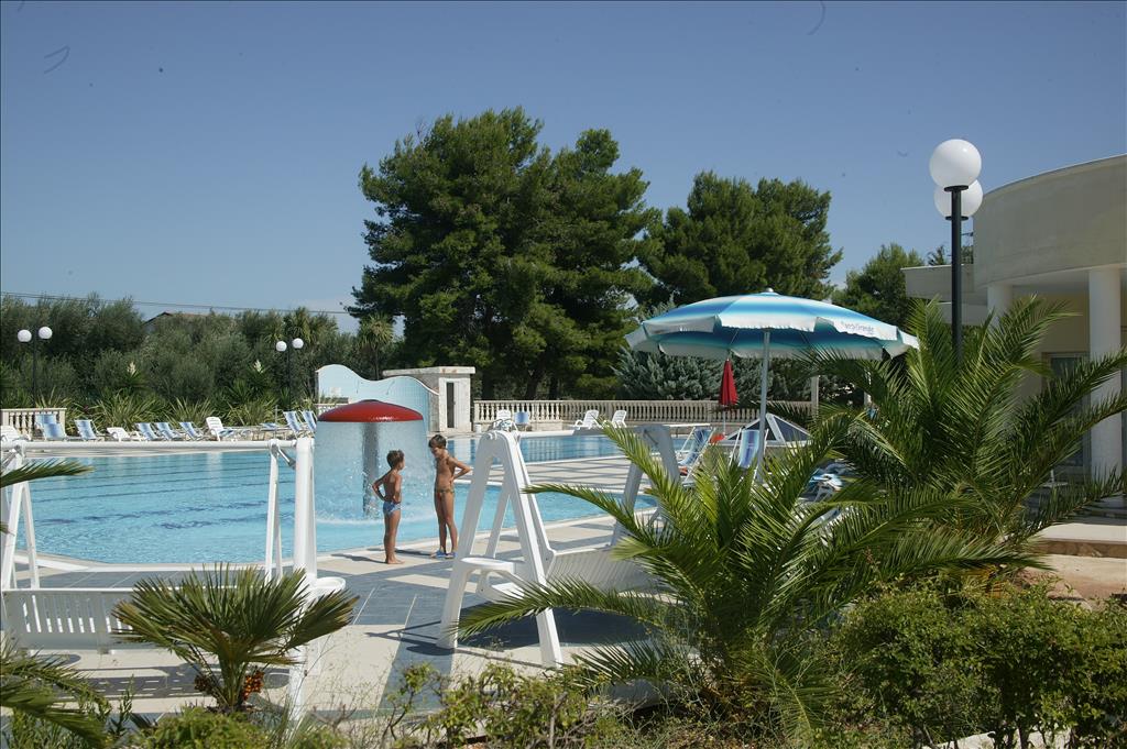 Hotel Piano Grande - Piscina