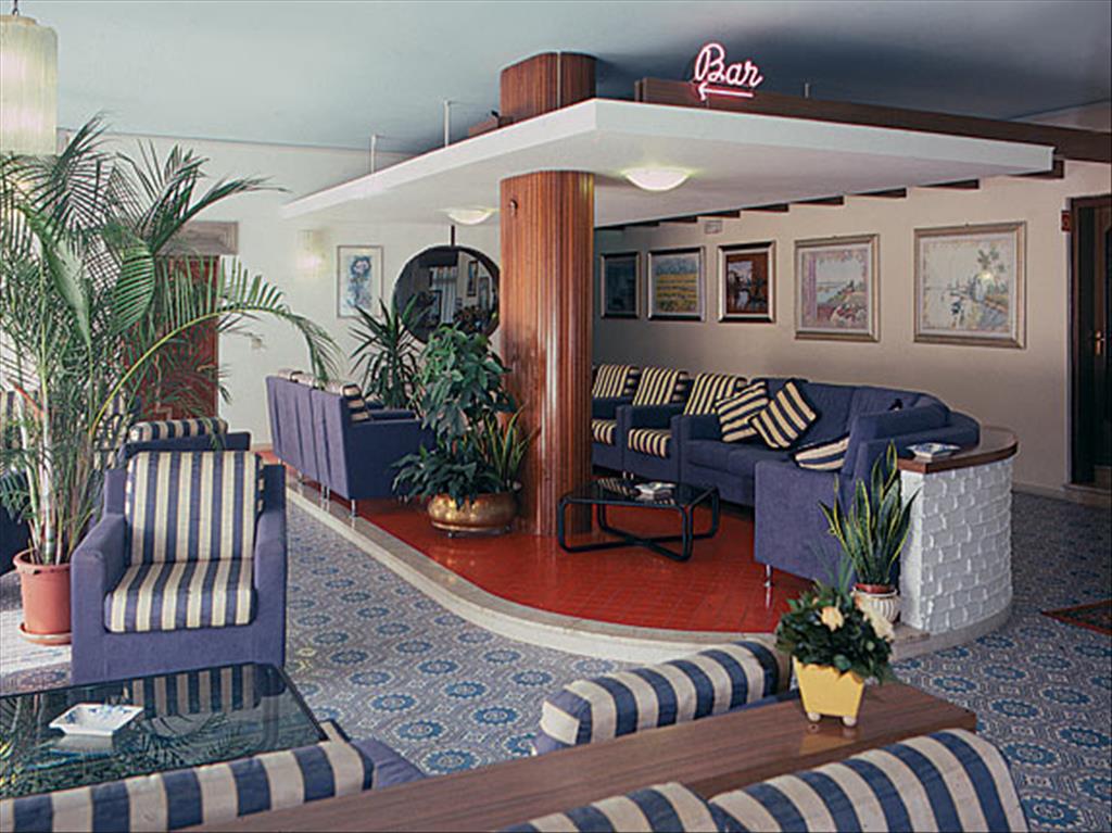 Hotel Pigalle - Hall