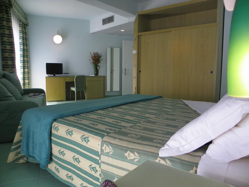 Hotel Rada Siri - 