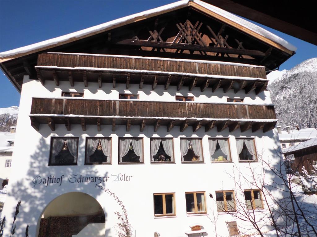 Hotel Schwarzer Adler - Pettneu am Arlberg