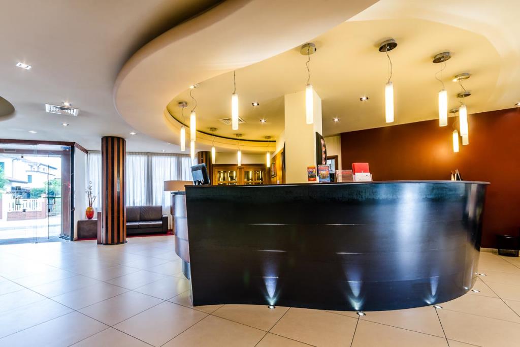 Hotel Smart Holiday - Reception