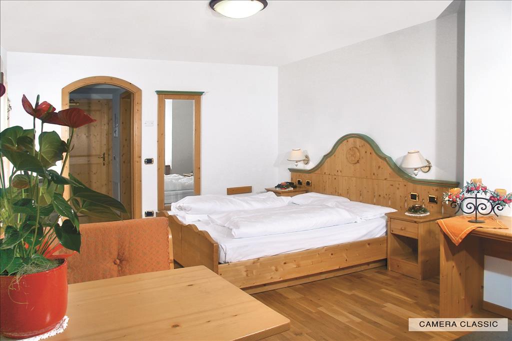 Hotel Soreghes Gran Chalet - CampitellodiFassa