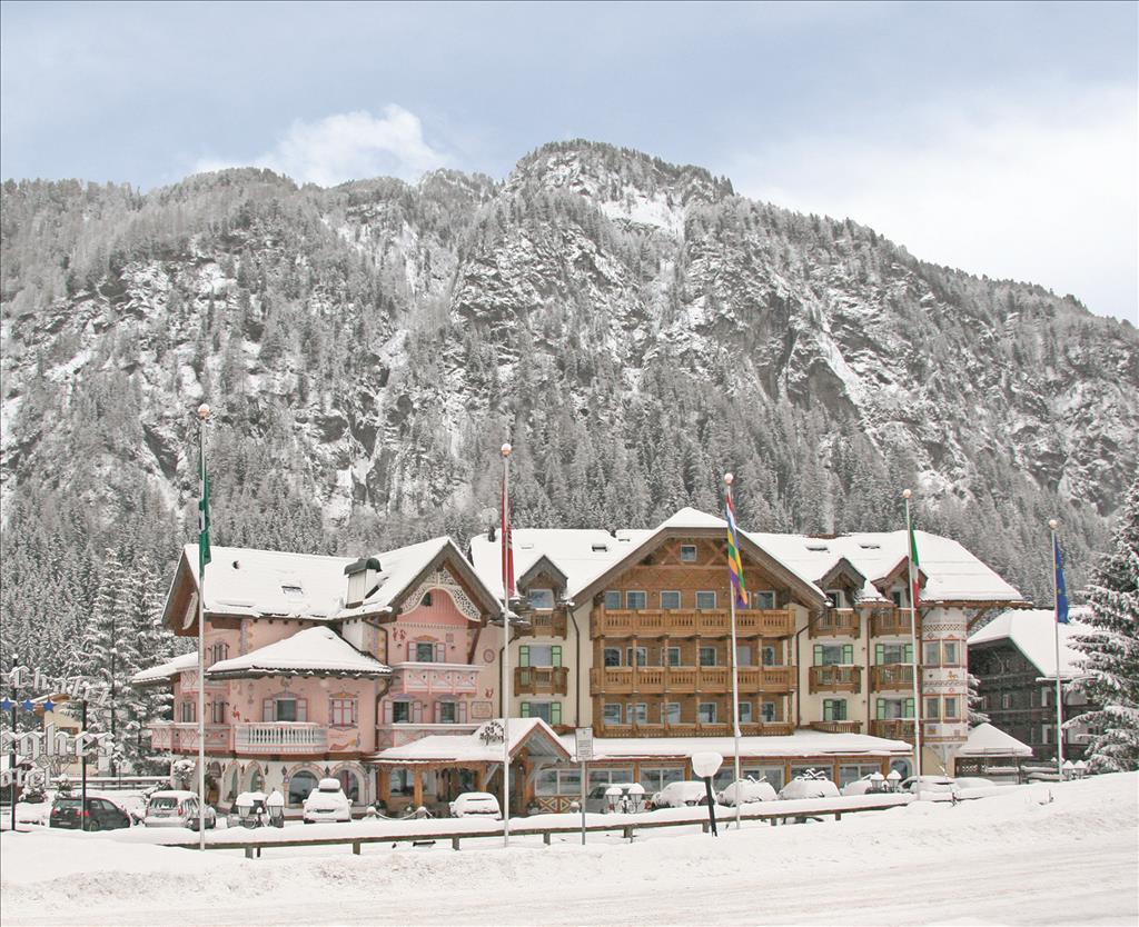 Hotel Soreghes Gran Chalet - CampitellodiFassa