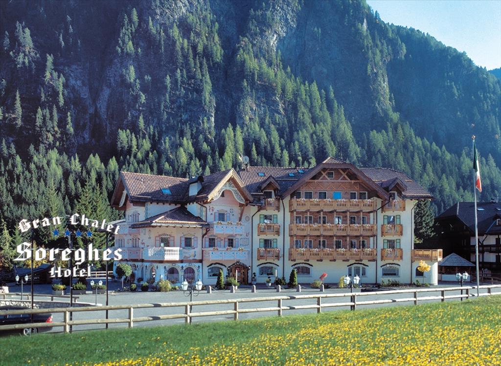 Hotel Soreghes Gran Chalet - CampitellodiFassa