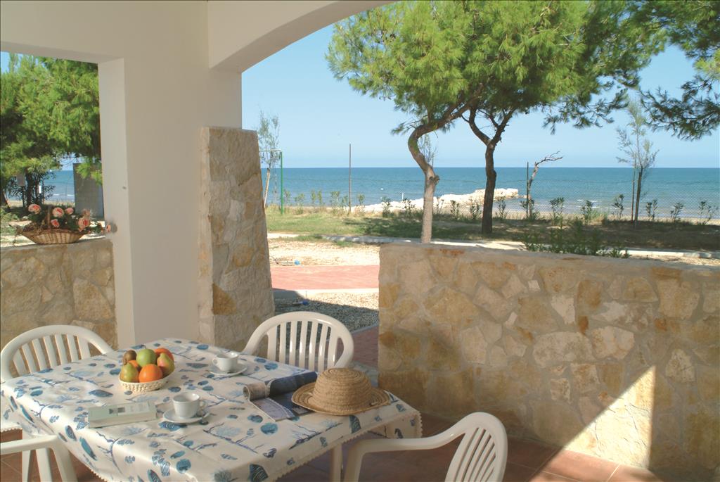 Villaggio Spiaggia Lunga - Terrazzino