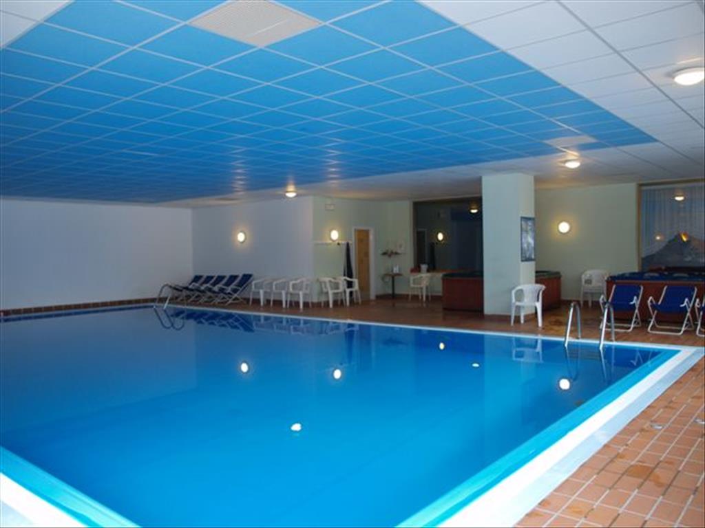 Hotel Sporthotel Hell - PiscinaCoperta