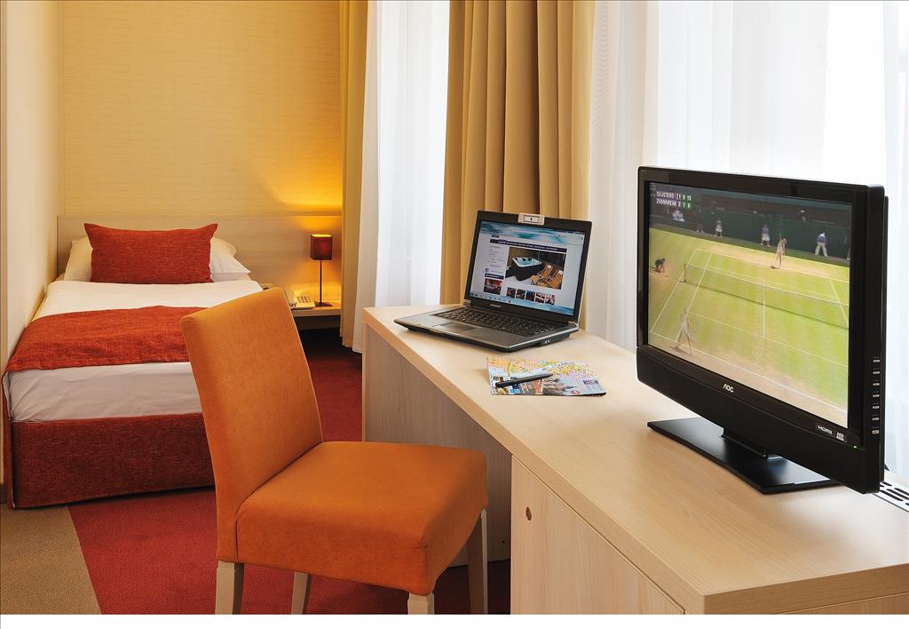 Hotel Star City - CameraSingle