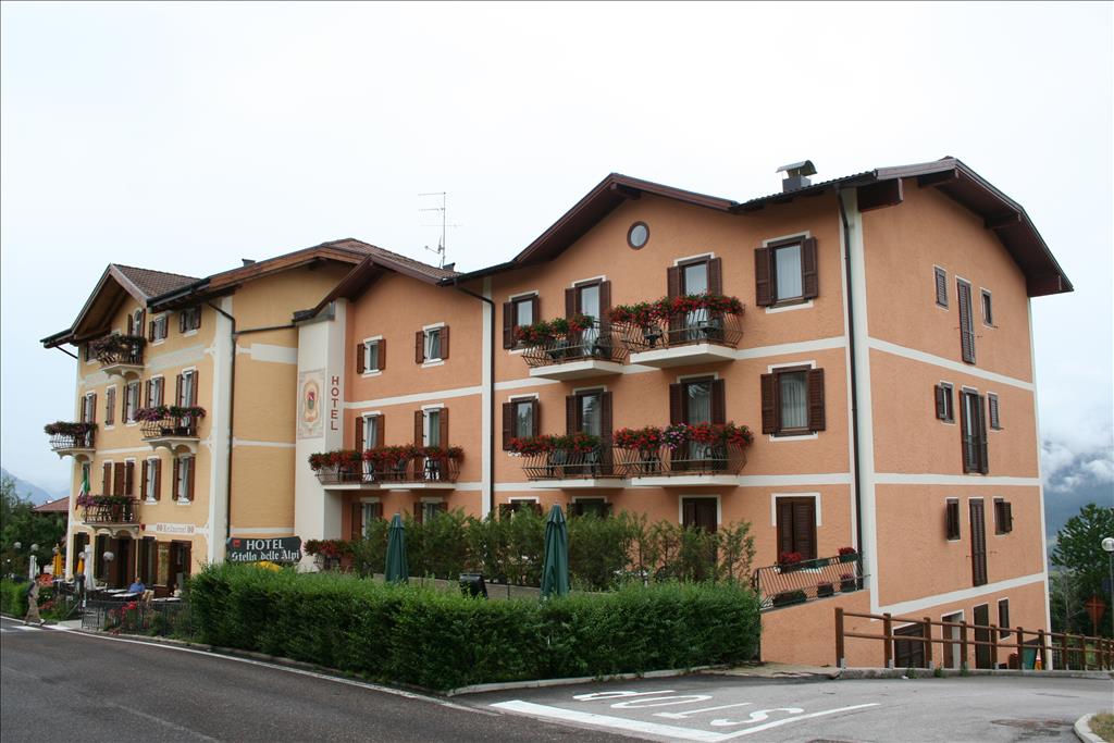 Hotel Stella delle Alpi - Esterno