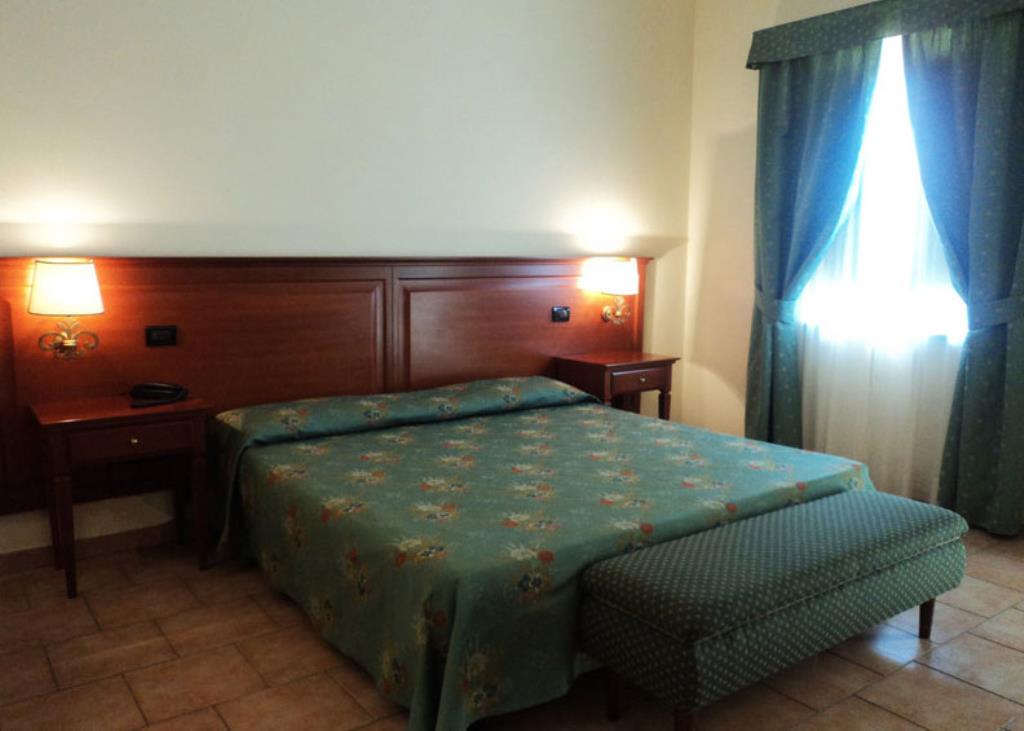 Hotel Tenuta Feudo Montalto Golf Club - Camera