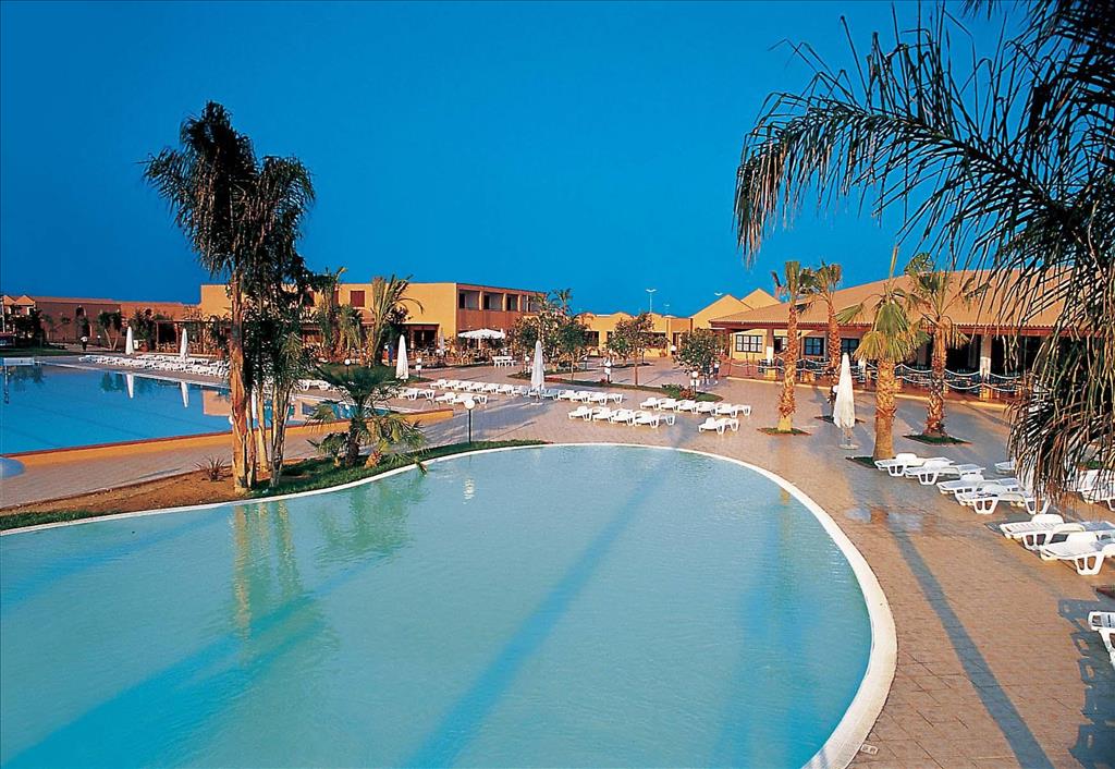 Villaggio Torre del Faro - Piscina