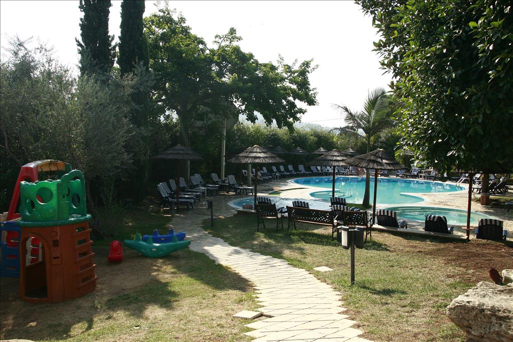 Hotel Valle Clavia - GiardiniPiscina