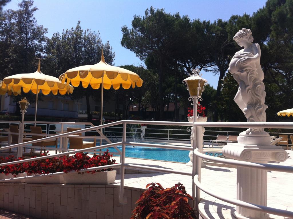 Hotel Villa Luisa - Piscina