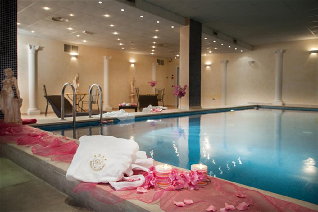 Hotel Villa Medici - WellnessPiscina