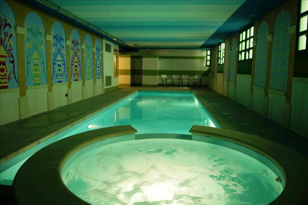 Hotel West Point - Piscina