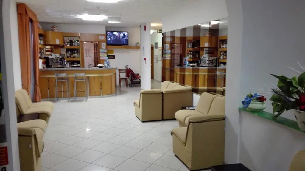 Hotel Zenith - 